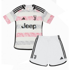 Juventus babykläder Bortatröja barn 2023-24 Korta ärmar (+ Korta byxor)